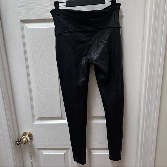 Spanx black faux leather leggings shiny size L Large - Picture 6 of 6